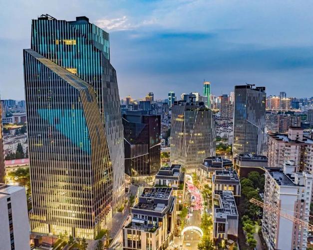 海现代商务大厦,城市商业新地标，引领商务潮流 海现代商务大厦,城市商业新地标，引领商务潮流 网站开发